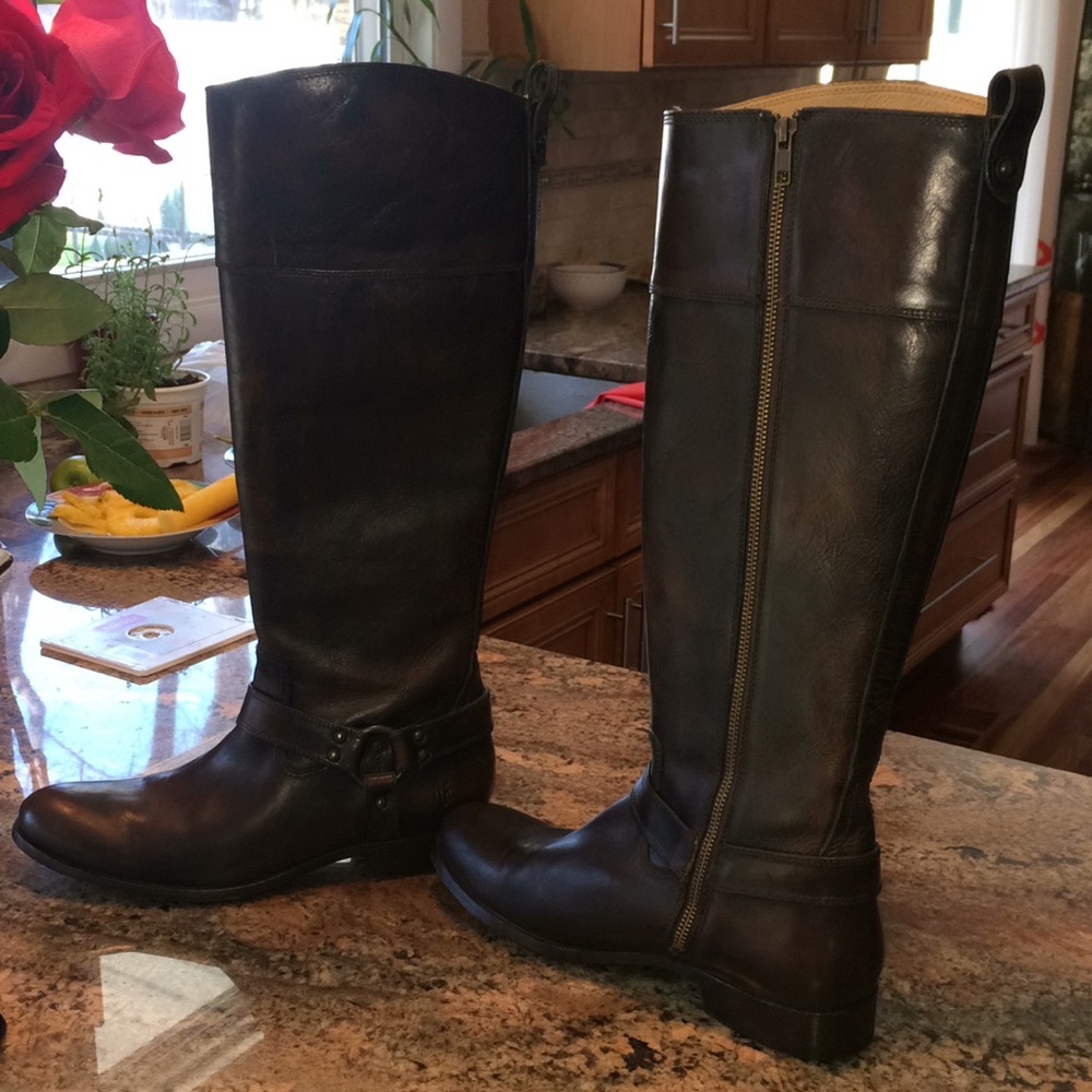 FRYE Melissa harness inside zip